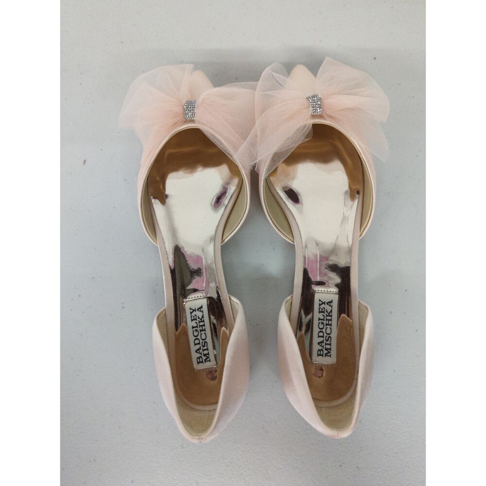 Badgley mischka fergie Sz 8 ballet pink flats pointed toe bow tulle rhinestone - Picture 2 of 7